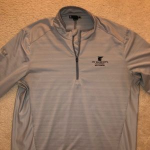 Under Armour 1/4 Zip Loose Fit.